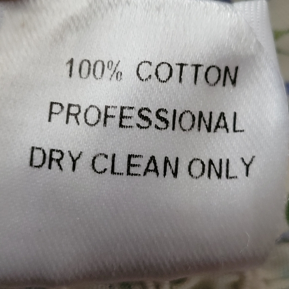 Petersyn Sybil Cropped Floral Smocked Top Size L New - Picture 11 of 11